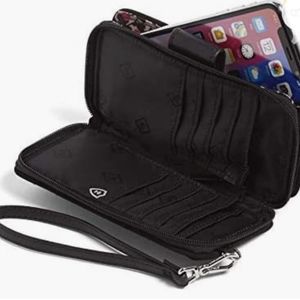 Smartphone Wristlet